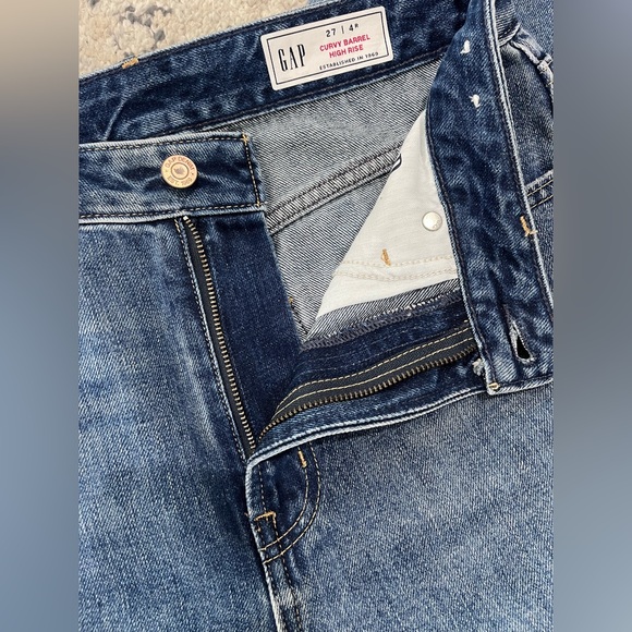 GAP Medium Blue Barrel Jeans - Size 27 - Excellent Condition - Picture 5 of 5